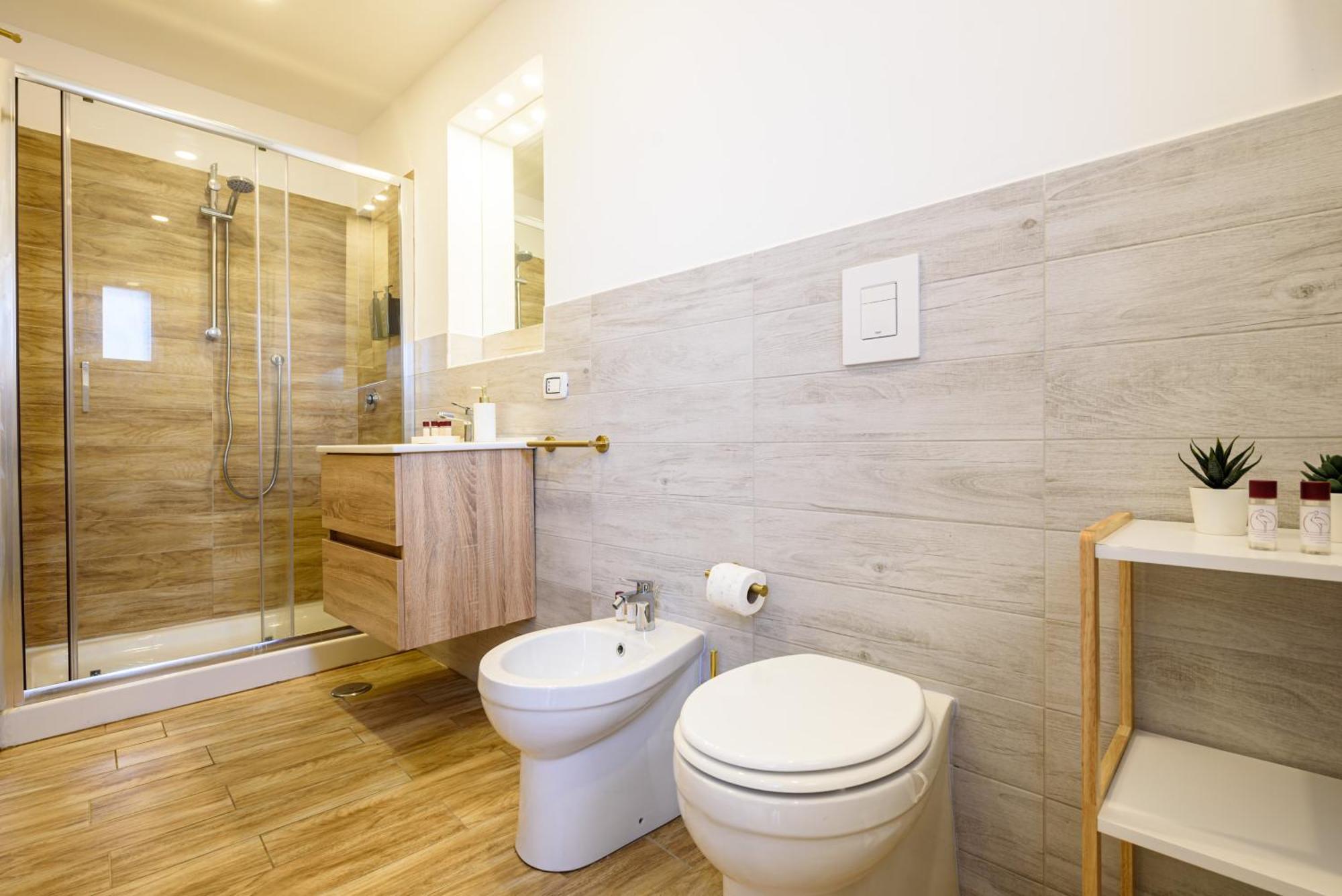 Luxury Apartment In Central City Neapel Exterior foto